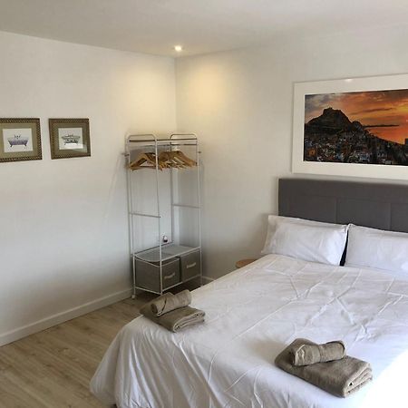 Incredible Apartment Alicante Bagian luar foto